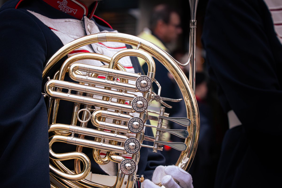 Senioren binnenhalen Adest Jeugdband
